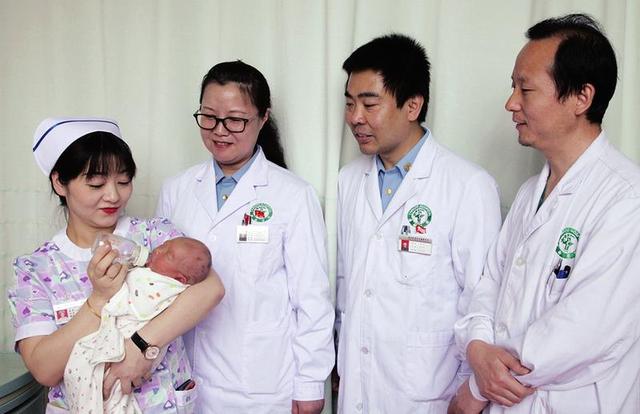 试管婴儿晚产(为什么会晚产)