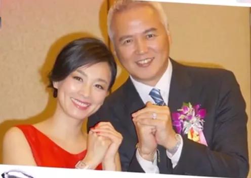 杨采妮是试管婴儿 杨采妮是试管婴儿
