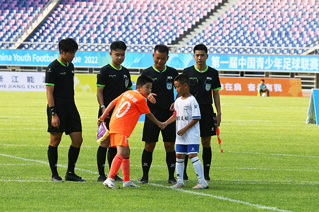首届中国青少年足球联赛启动或成为中国足球发展重要里程碑