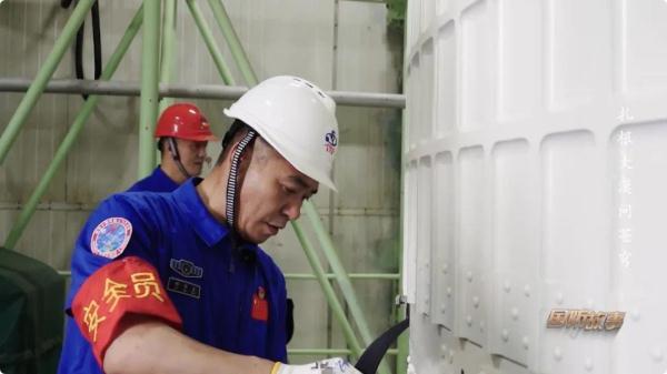 中国载人航天工程30年 致敬默默坚守的“飞天铸梦人”