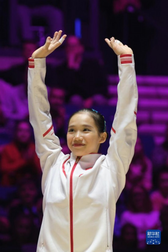 体操世锦赛：欧钰珊获女子个人全能第七名