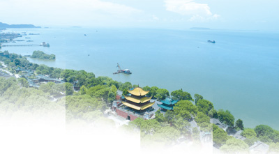 在这碧波荡漾的地方（逐梦）