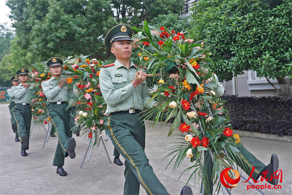 红色印记｜“李林雨！”“到！到！到！”