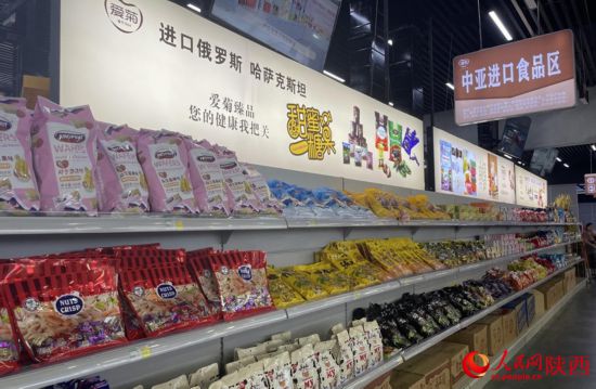 “钢铁驼队”让陕西高水平开放“加速跑”