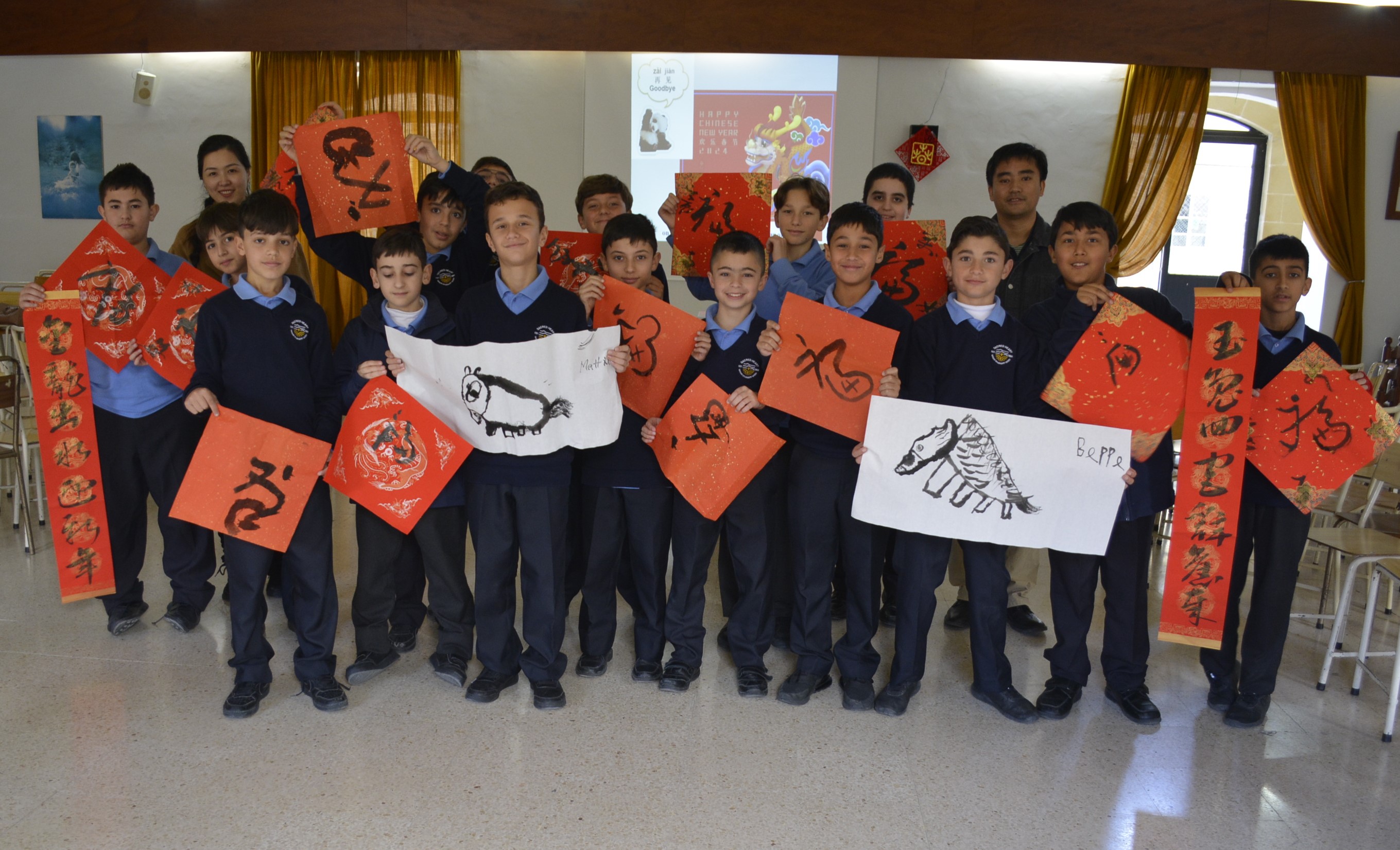 马耳他圣哈特中学举办“中国书画迎龙年”活动