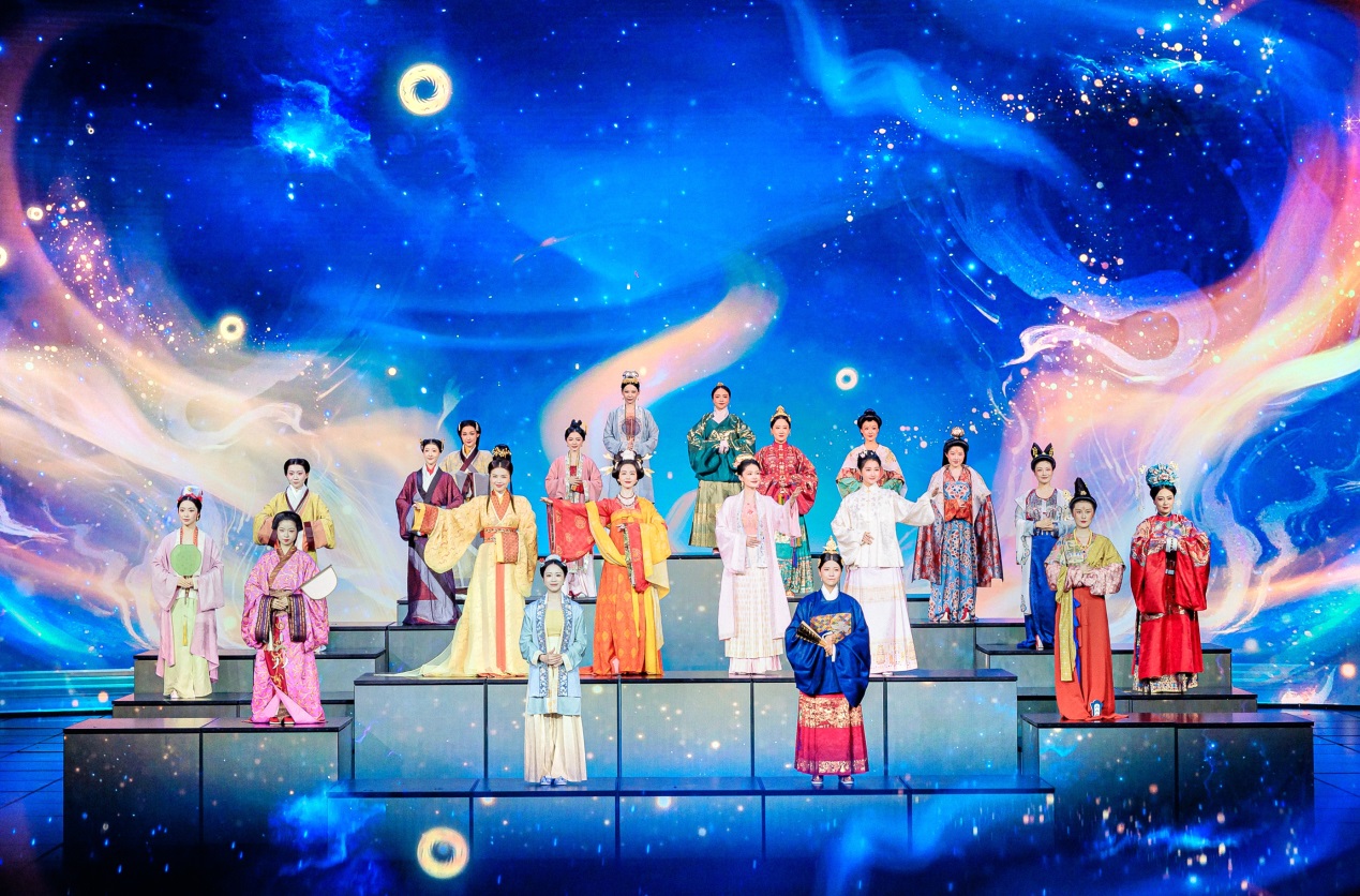 准备就绪！2024年春晚完成全部五次彩排