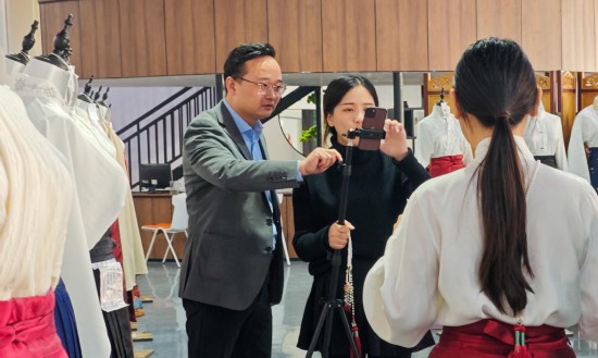 新春走基层｜山东：从新职业动态看新春消费风潮