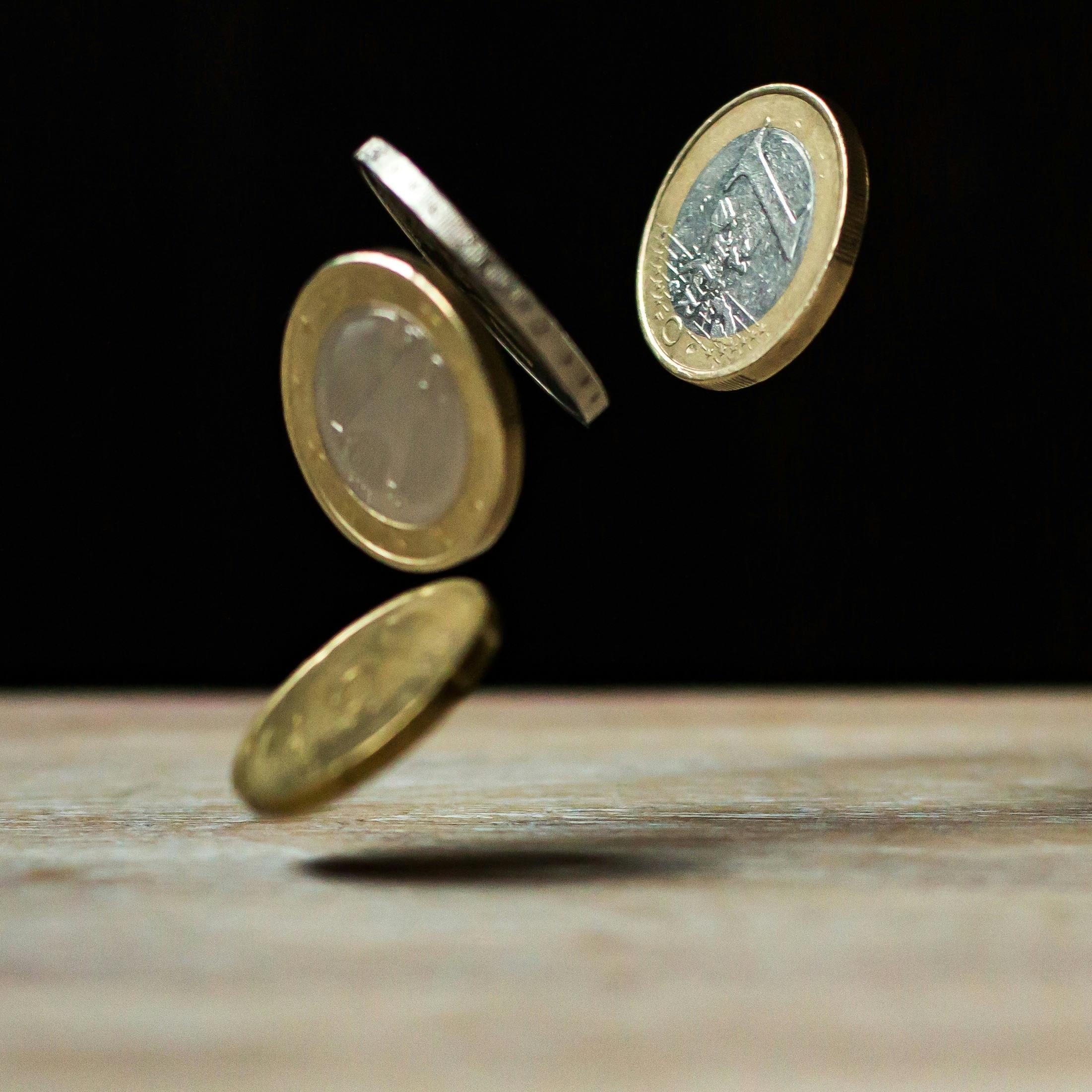 如何评估三D黄金的市场表现？这种评估方法的可靠性如何？