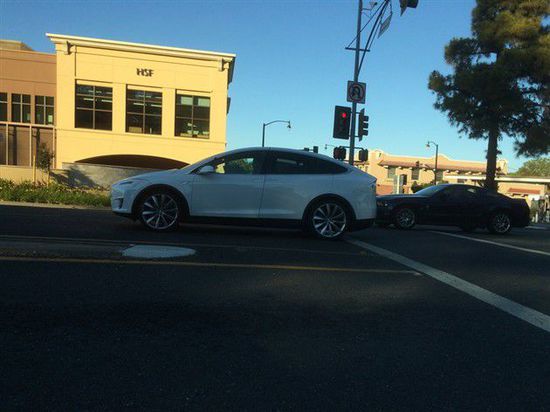 拥堵路况驾驶如何减少车辆磨损？