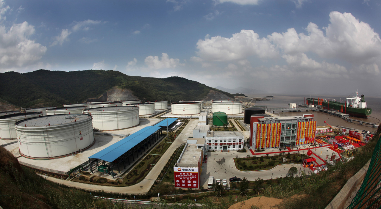 氢燃料电池汽车的推广面临哪些挑战？