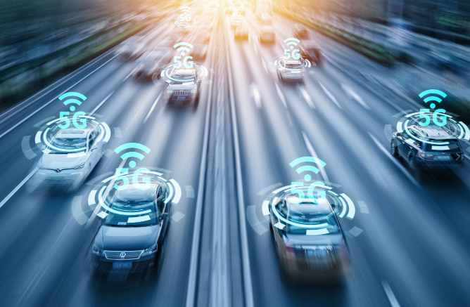 打响翻身仗,燃油车靠 “智能” 续命 2026?